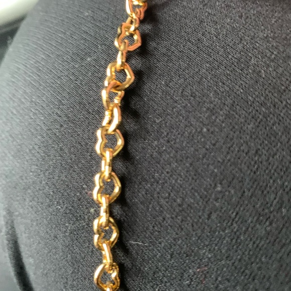 JUICY COUTURE - HEART LINK Charm NECKLACE. Rainbow and pink butterfly charms - Picture 3 of 6